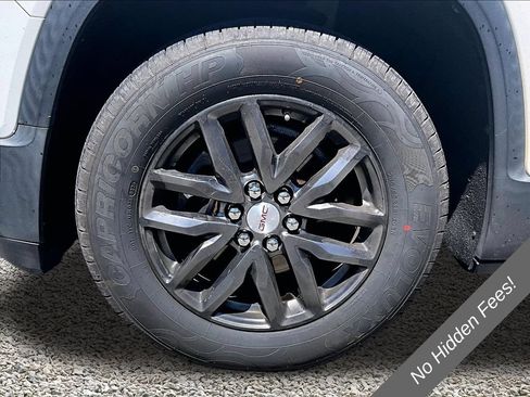Used 2017 GMC Acadia SLT AWD/4WD image 9