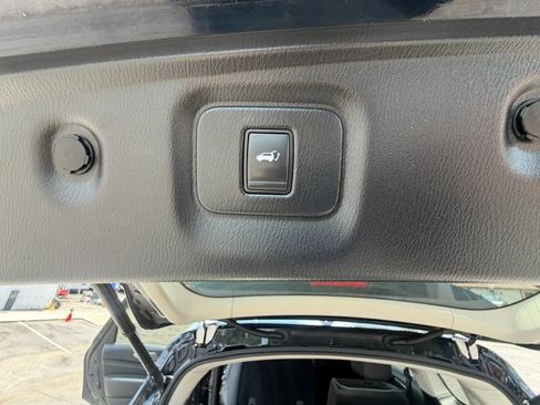 Used 2019 INFINITI QX60 Luxe AWD/4WD image 27