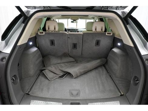 Used 2017 Cadillac XT5 Luxury w/ Driver Awareness Package image 53