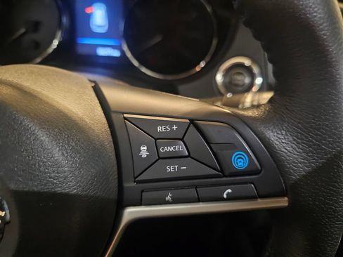 Used 2020 Nissan Rogue SL w/ Premium Package AWD/4WD image 18