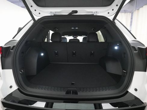 Used 2026 GMC Terrain AT4 image 10