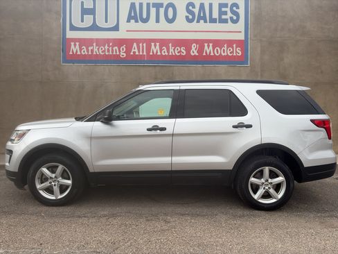 Used 2018 Ford Explorer 4WD image 7
