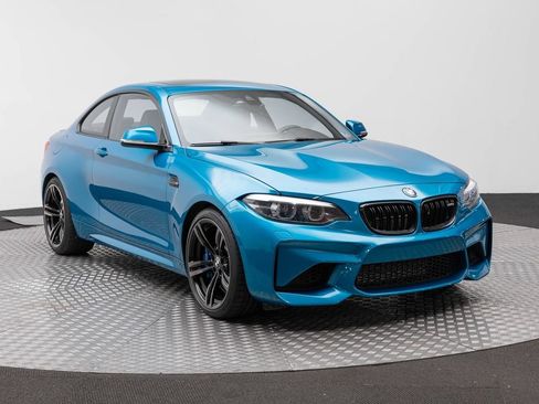 Used 2018 BMW M2 RWD image 4