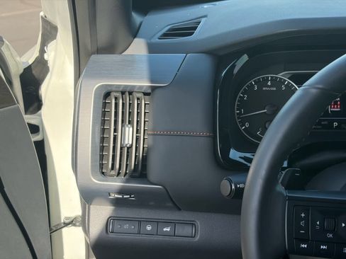 Certified 2025 Nissan Pathfinder Rock Creek image 18