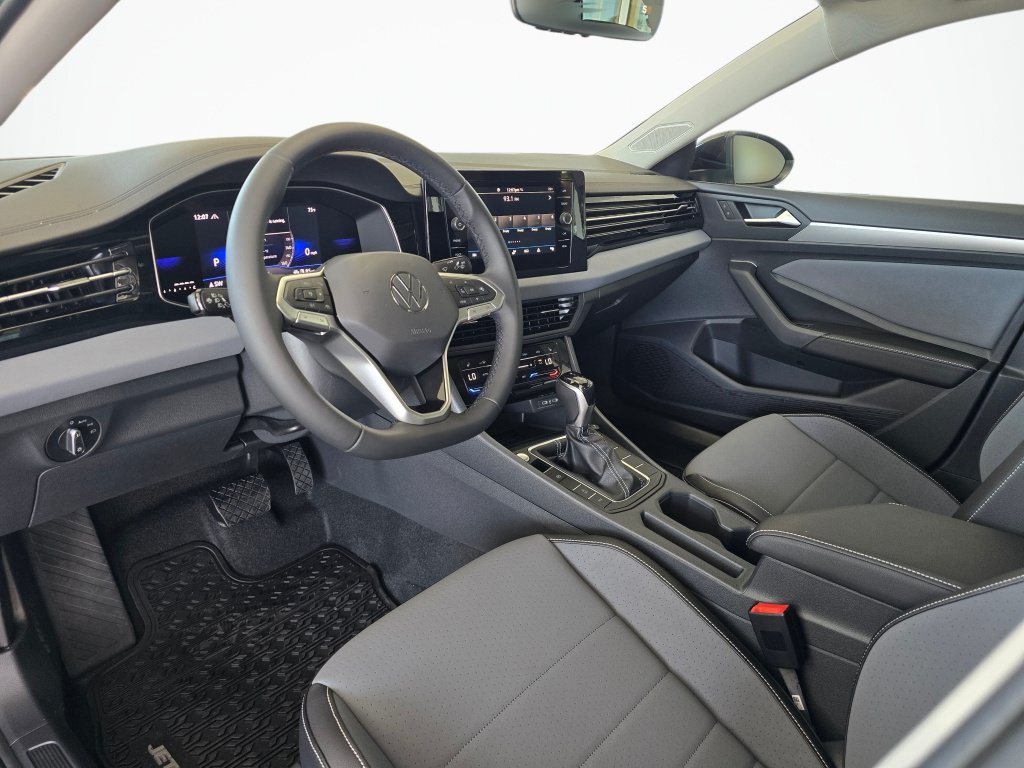 New 2026 Volkswagen Jetta SE FWD image 22