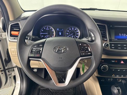 Used 2017 Hyundai Tucson SE image 15