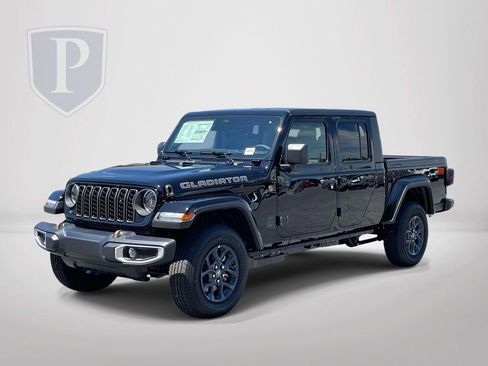 New 2026 Jeep Gladiator Sport AWD/4WD image 4