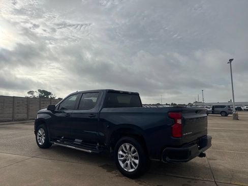 Used 2022 Chevrolet Silverado 1500 Custom RWD image 15