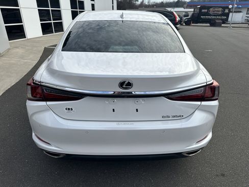 Used 2020 Lexus ES 350 w/ Premium Package image 7