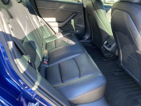 Used 2022 Tesla Model 3 Long Range image 7