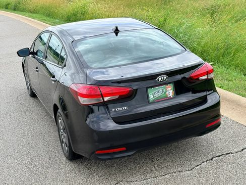 Used 2017 Kia Forte LX w/ LX Popular Package FWD image 12