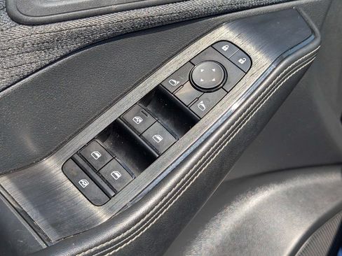 Used 2023 Nissan Rogue SV AWD/4WD image 13