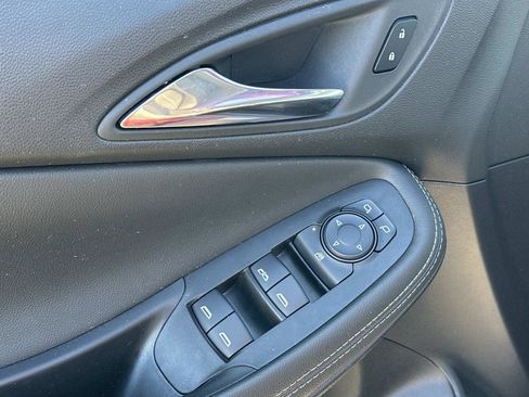 Certified 2023 Buick Encore GX Preferred FWD image 15