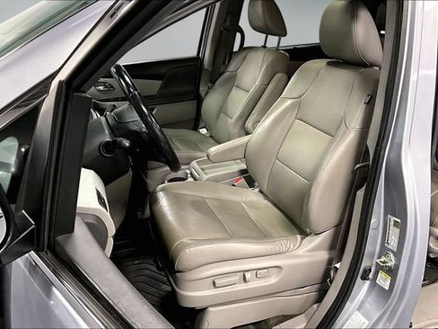 Used 2016 Honda Odyssey EX-L image 20