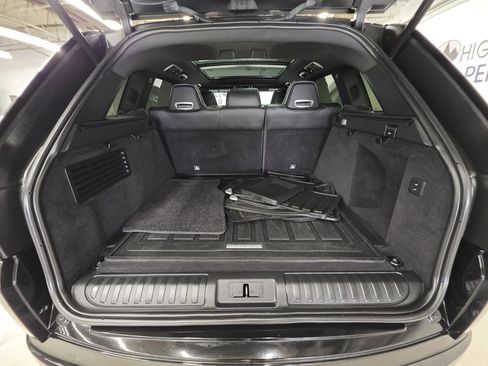 Used 2020 Land Rover Range Rover Sport SVR image 22