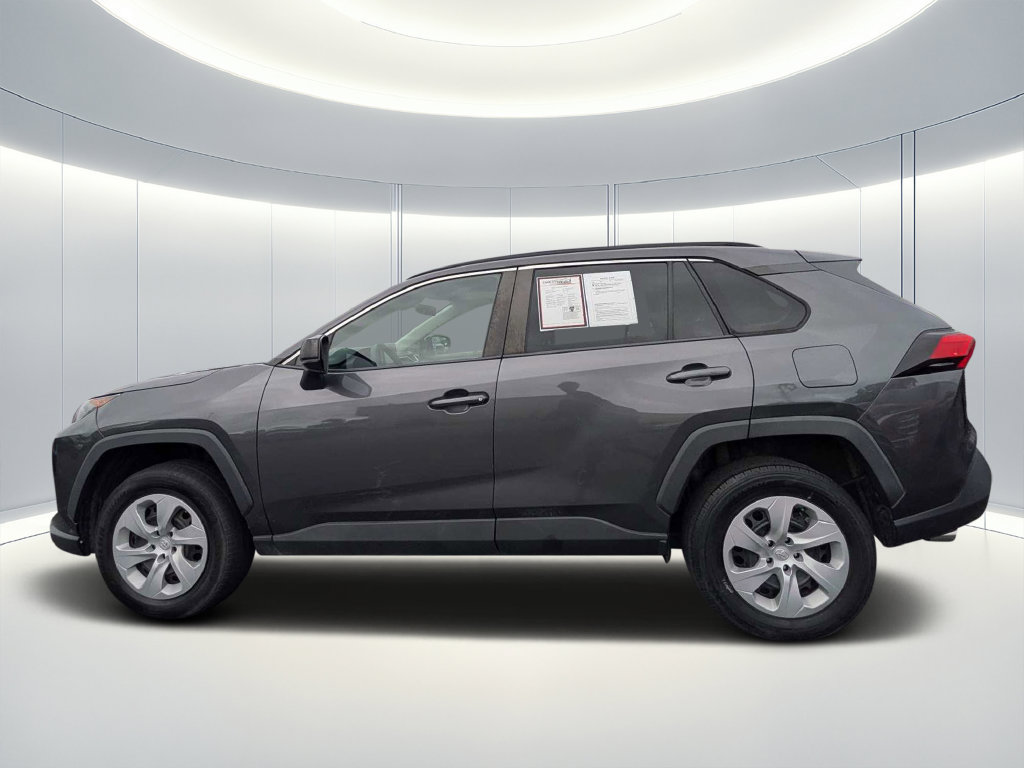 Used 2021 Toyota RAV4 LE FWD image 7