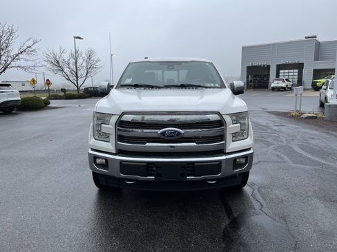 Used 2017 Ford F150 Lariat w/ Equipment Group 502A Luxury image 9