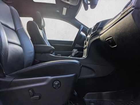 Used 2021 Jeep Grand Cherokee Limited w/ Trailer Tow Group IV image 21