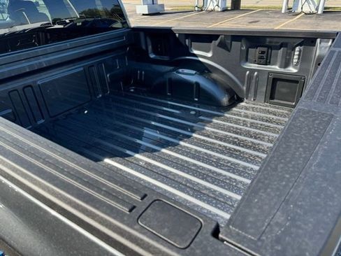 New 2025 Ford F150 Lightning Flash AWD/4WD image 36