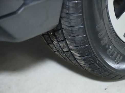 Certified 2023 Subaru Outback Premium image 36