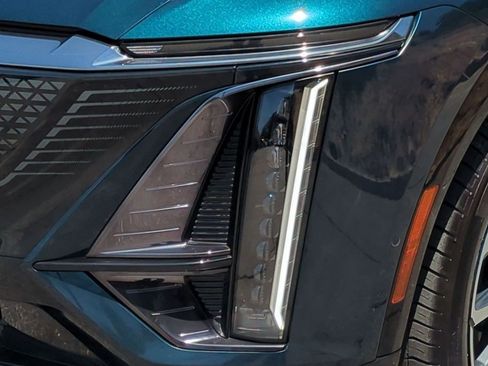 Certified 2024 Cadillac Lyriq Sport AWD/4WD image 26