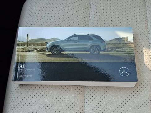 Used 2022 Mercedes-Benz GLE 350 4MATIC image 27