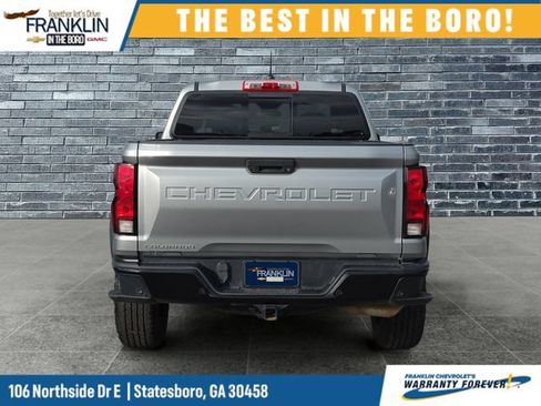 Used 2024 Chevrolet Colorado Trail Boss w/ Technology Package AWD/4WD image 4