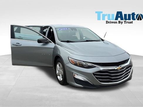 Used 2023 Chevrolet Malibu LS FWD image 9