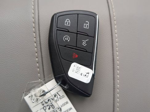 Used 2024 GMC Acadia Elevation w/ Luxury Package image 23