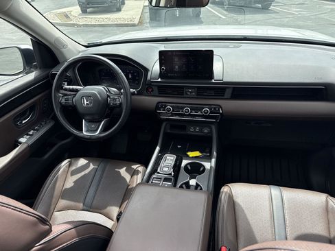 Used 2023 Honda Pilot Elite image 34