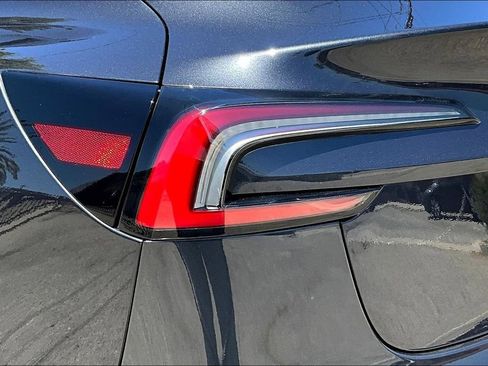 Used 2024 Tesla Model 3 RWD image 24