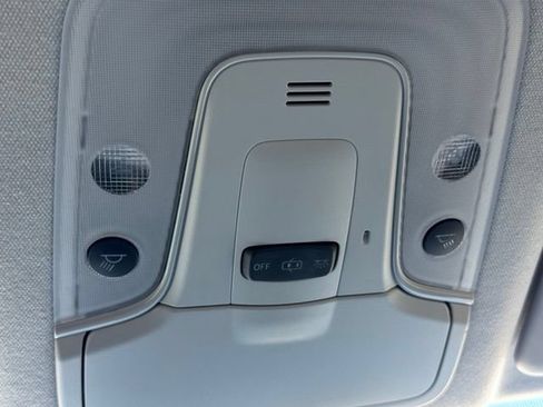 Used 2018 Toyota Prius Two w/ Prius Two Safety Plus Package FWD image 24