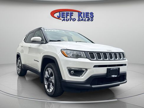 Used 2018 Jeep Compass Limited w/ Navigation Group image 2
