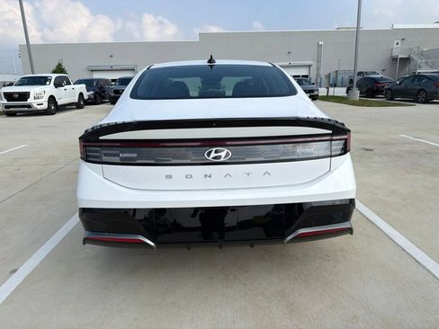 Used 2025 Hyundai Sonata SEL FWD image 6