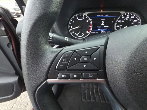 Used 2024 Nissan Sentra SV image 18