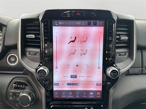 New 2026 RAM 1500 4x4 Crew Cab image 22