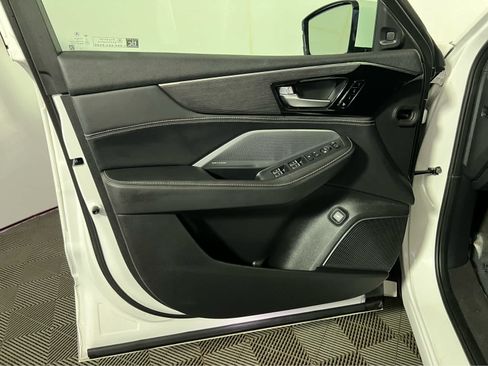 Used 2026 Acura MDX SH-AWD w/ Advance Package image 24