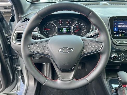 Certified 2024 Chevrolet Equinox RS image 30