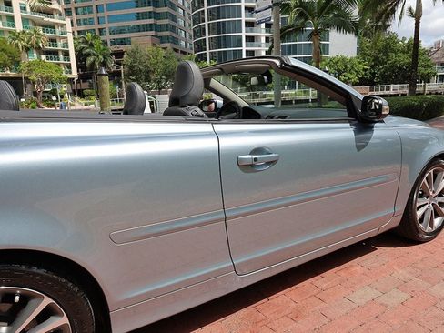 Used 2012 Volvo C70 T5 FWD image 23