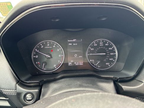 Used 2023 Subaru Outback Premium AWD/4WD image 27