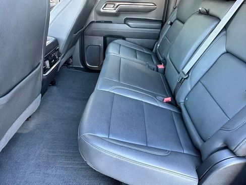 Used 2024 GMC Sierra 1500 SLT w/ SLT Premium Plus Package image 7