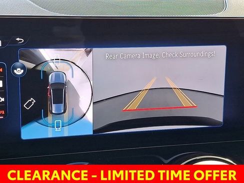 Used 2025 Mercedes-Benz EQB 250+ image 21