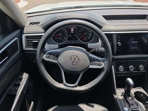 Used 2021 Volkswagen Atlas SE FWD image 12
