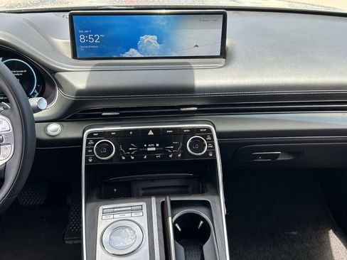 Used 2022 Genesis GV80 3.5T Prestige Signature AWD/4WD image 19