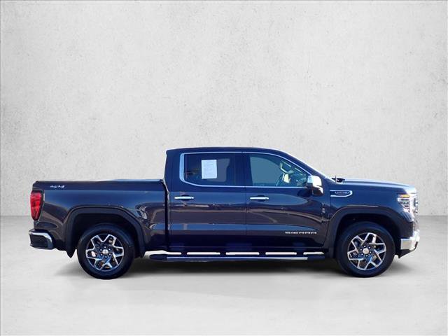 Used 2024 GMC Sierra 1500 SLT w/ SLT Premium Package AWD/4WD image 5