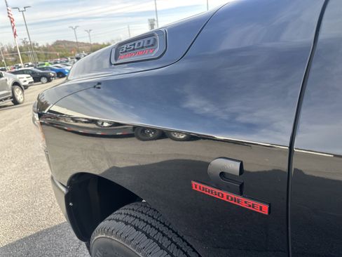 Used 2023 RAM 3500 Tradesman w/ Bed Utility Group image 11