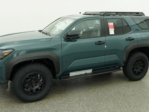 New 2026 Toyota 4Runner TRD Off-Road Premium AWD/4WD image 5