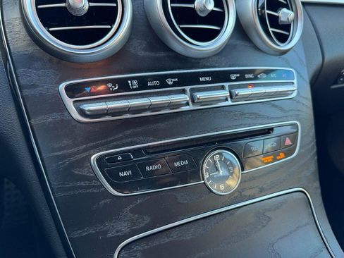 Used 2015 Mercedes-Benz C 300 4MATIC Sedan image 20