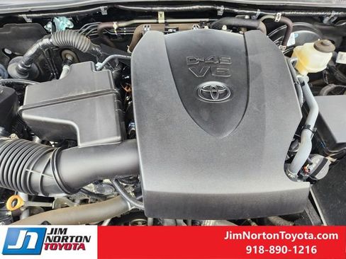Used 2023 Toyota Tacoma SR image 31