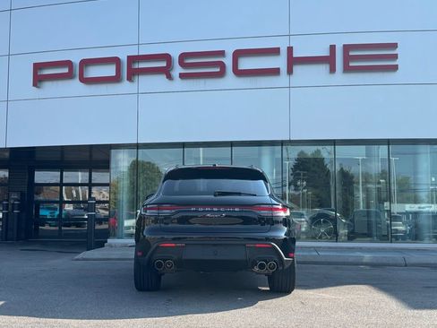 New 2026 Porsche Macan S image 8